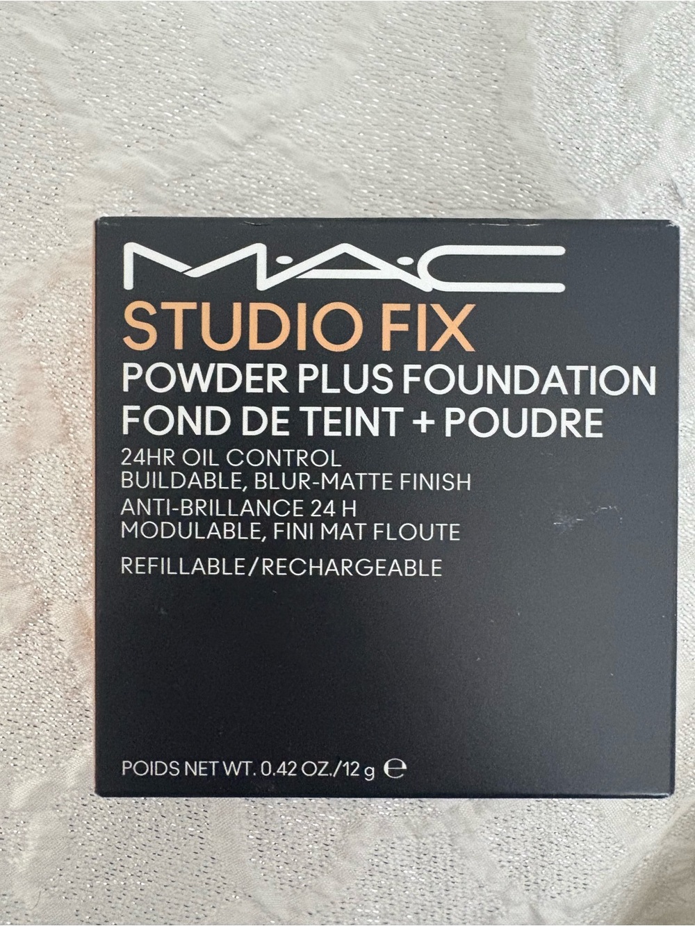 MAC Cosmetics Powder Foundation Compact — Black and White